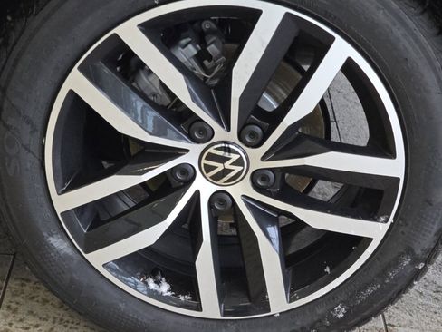 New 2026 Volkswagen Jetta SE image 7