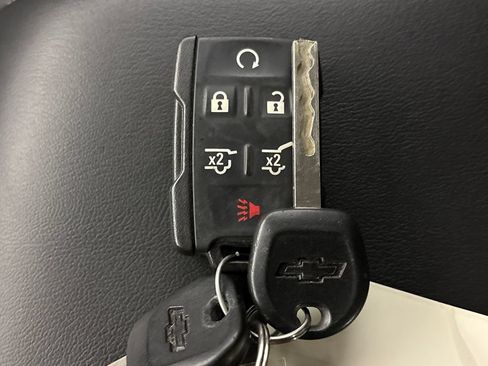 Used 2018 Chevrolet Tahoe LT AWD/4WD image 34