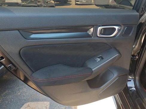 Used 2025 Honda Civic Type R image 19