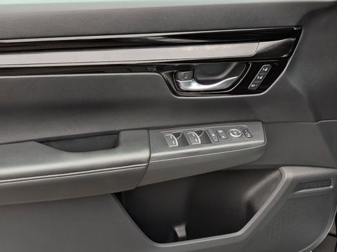 Used 2025 Honda CR-V EX-L image 14