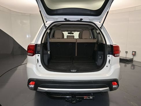 Used 2018 Mitsubishi Outlander SE FWD image 24