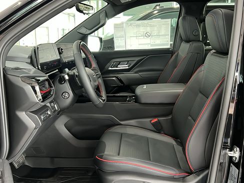 New 2024 Chevrolet Silverado EV RST image 25