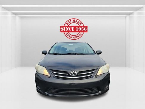 Used 2013 Toyota Corolla LE image 11