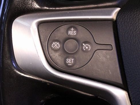 Used 2019 GMC Acadia SLE image 23