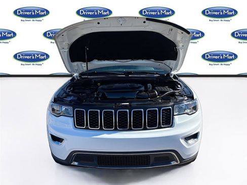Used 2019 Jeep Grand Cherokee Limited image 35