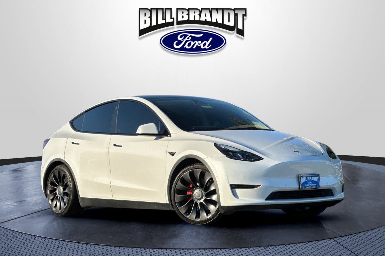 Used 2022 Tesla Model Y Performance AWD/4WD image 1