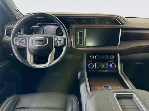Used 2021 GMC Yukon Denali image 23