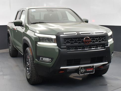 New 2026 Nissan Frontier Pro-X w/ Pro-X Convenience Package image 2
