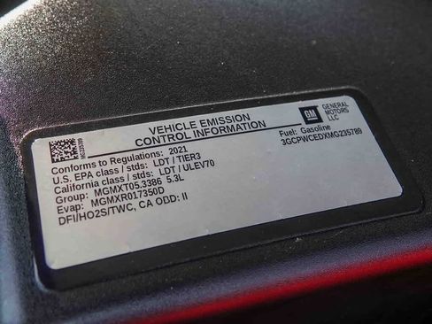 Used 2021 Chevrolet Silverado 1500 LT image 27