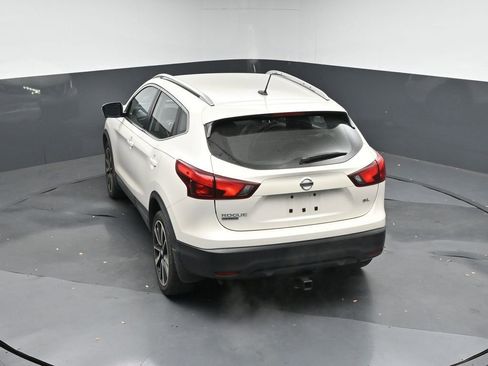 Used 2017 Nissan Rogue Sport SL image 20