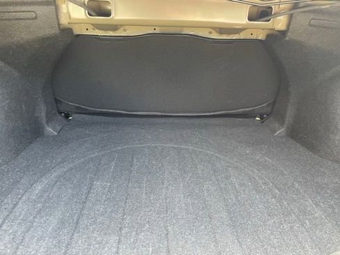 Used 2022 Hyundai Elantra SEL w/ Convenience Package FWD image 32