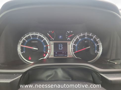 Used 2018 Toyota 4Runner TRD Off-Road image 20