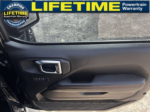 Used 2020 Jeep Gladiator Rubicon image 33