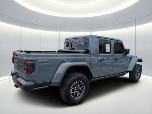 Used 2026 Jeep Gladiator Rubicon AWD/4WD image 4