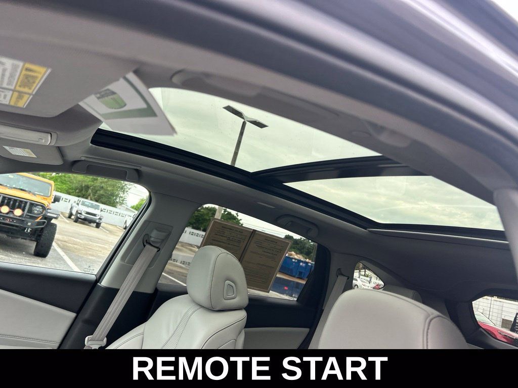 Used 2020 Acura RDX w/ Technology Package AWD/4WD image 11
