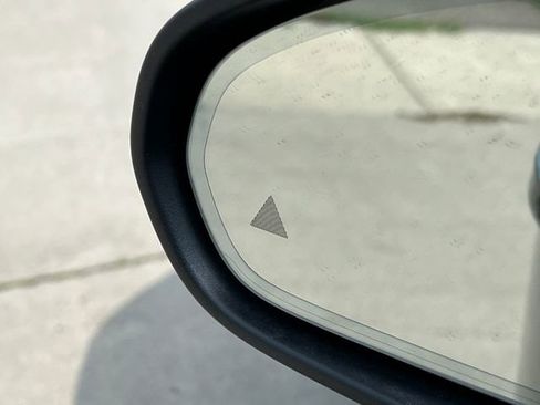 Certified 2025 Mercedes-Benz CLA 250 4MATIC image 37