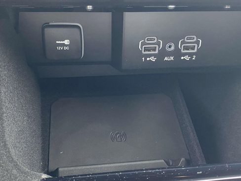 New 2025 Jeep Wagoneer L Series II w/ Convenience Group I image 30