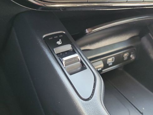 Used 2023 Kia Telluride S w/ S Sunroof Package image 35