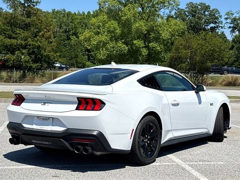 Used 2025 Ford Mustang GT RWD image 18