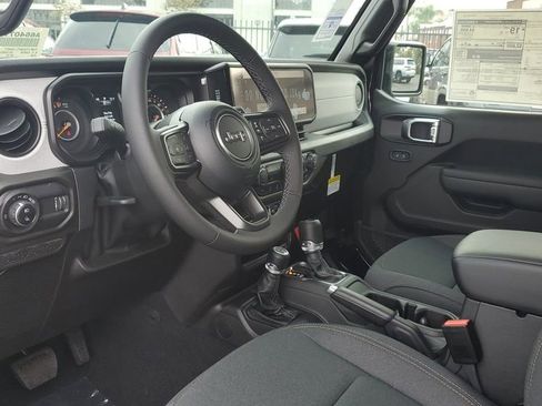 New 2026 Jeep Gladiator Sport image 18