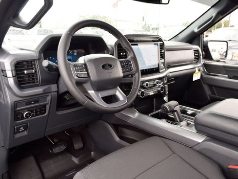 Used 2025 Ford F150 XLT w/ Equipment Group 302A MID AWD/4WD image 15