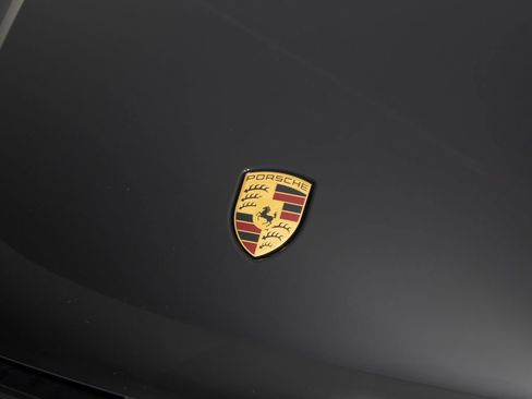 Certified 2021 Porsche Macan S AWD/4WD image 37