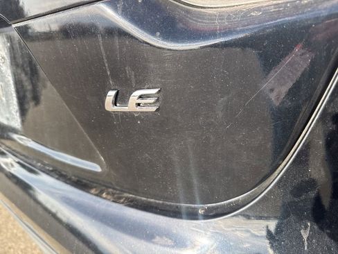 Used 2024 Toyota Corolla LE image 8