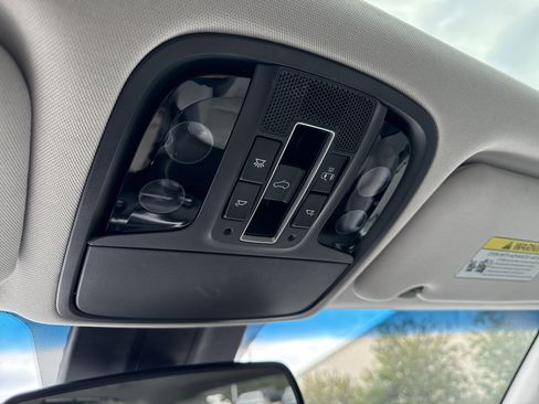 Used 2019 Kia Sorento SX w/ SX Touring Package image 37