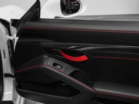 Used 2019 Porsche 911 Speedster image 44