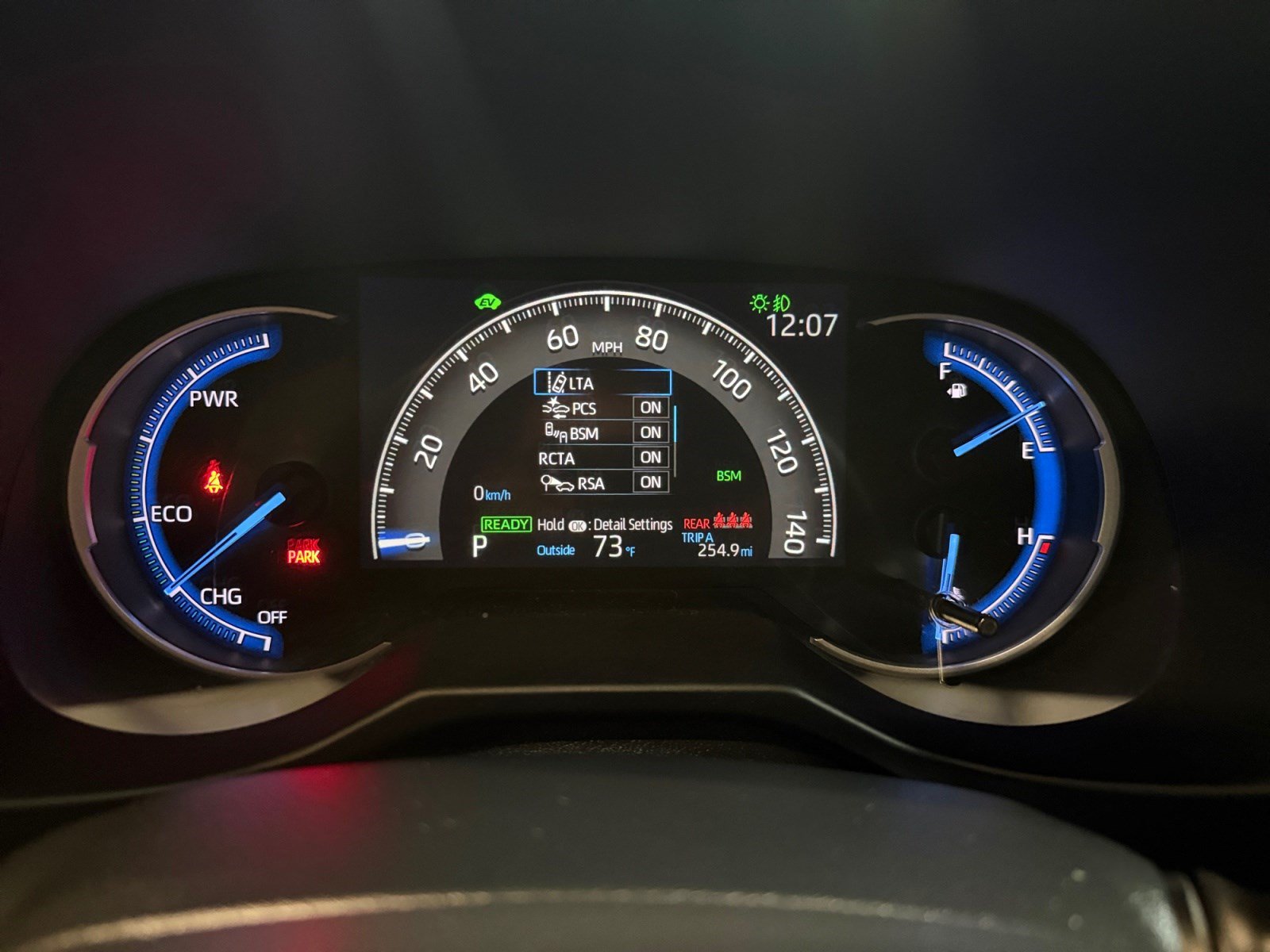 Used 2020 Toyota RAV4 XSE w/ XSE Grade Weather Package AWD/4WD image 16
