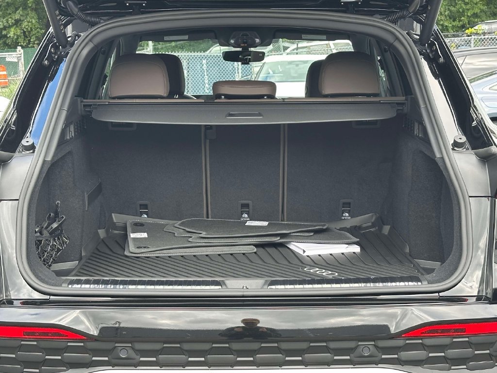 New 2026 Audi Q5 Premium AWD/4WD image 33