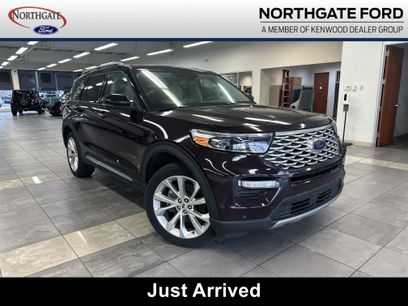 Used 2022 Ford Explorer Platinum w/ Technology Package