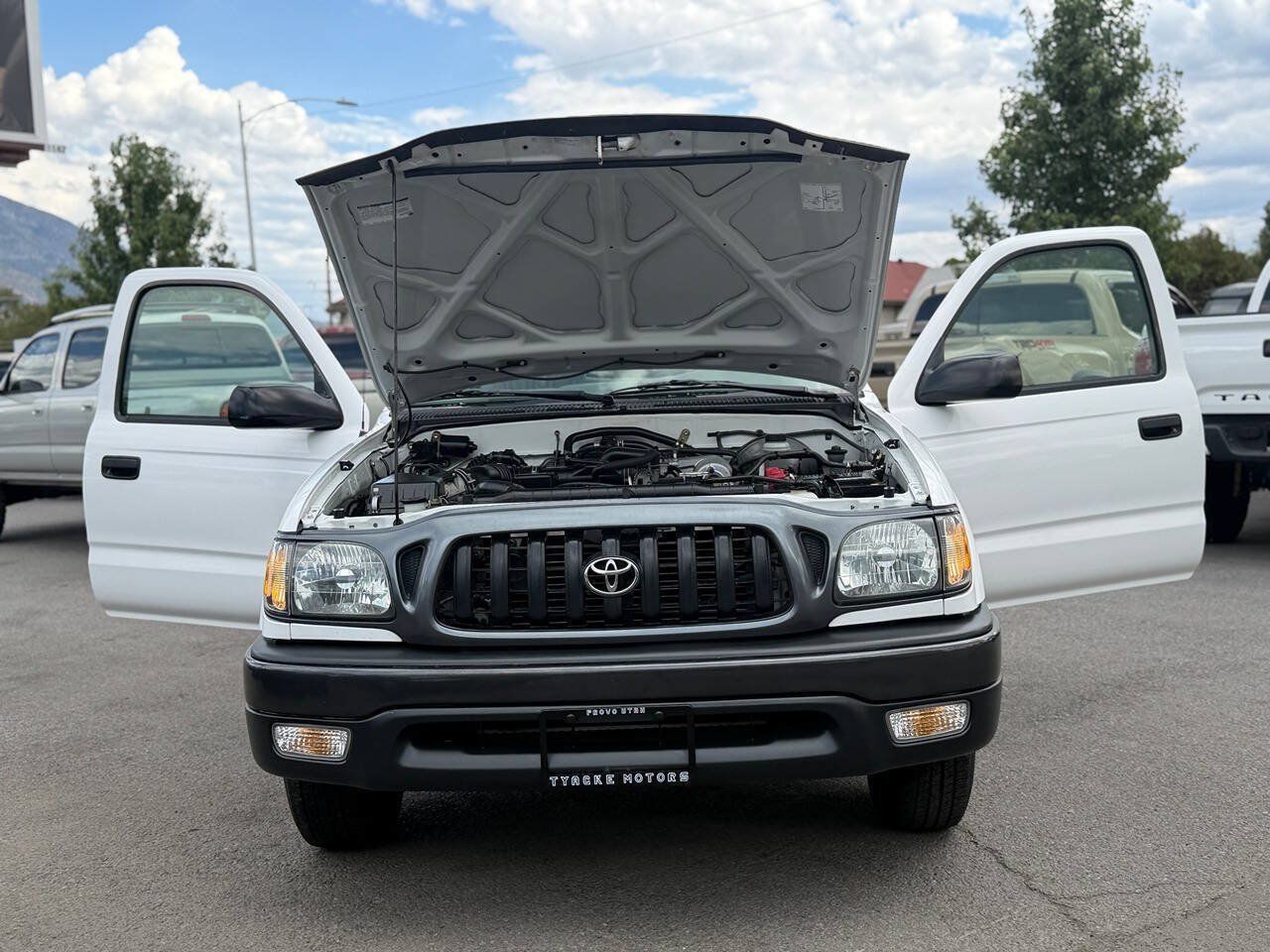 Used 2004 Toyota Tacoma 2WD Regular Cab w/ Enhancement Pkg image 69