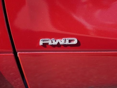 Used 2022 Toyota Highlander XLE image 10