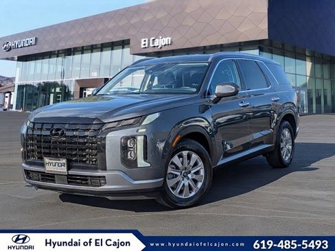 Certified 2025 Hyundai Palisade SEL FWD image 1