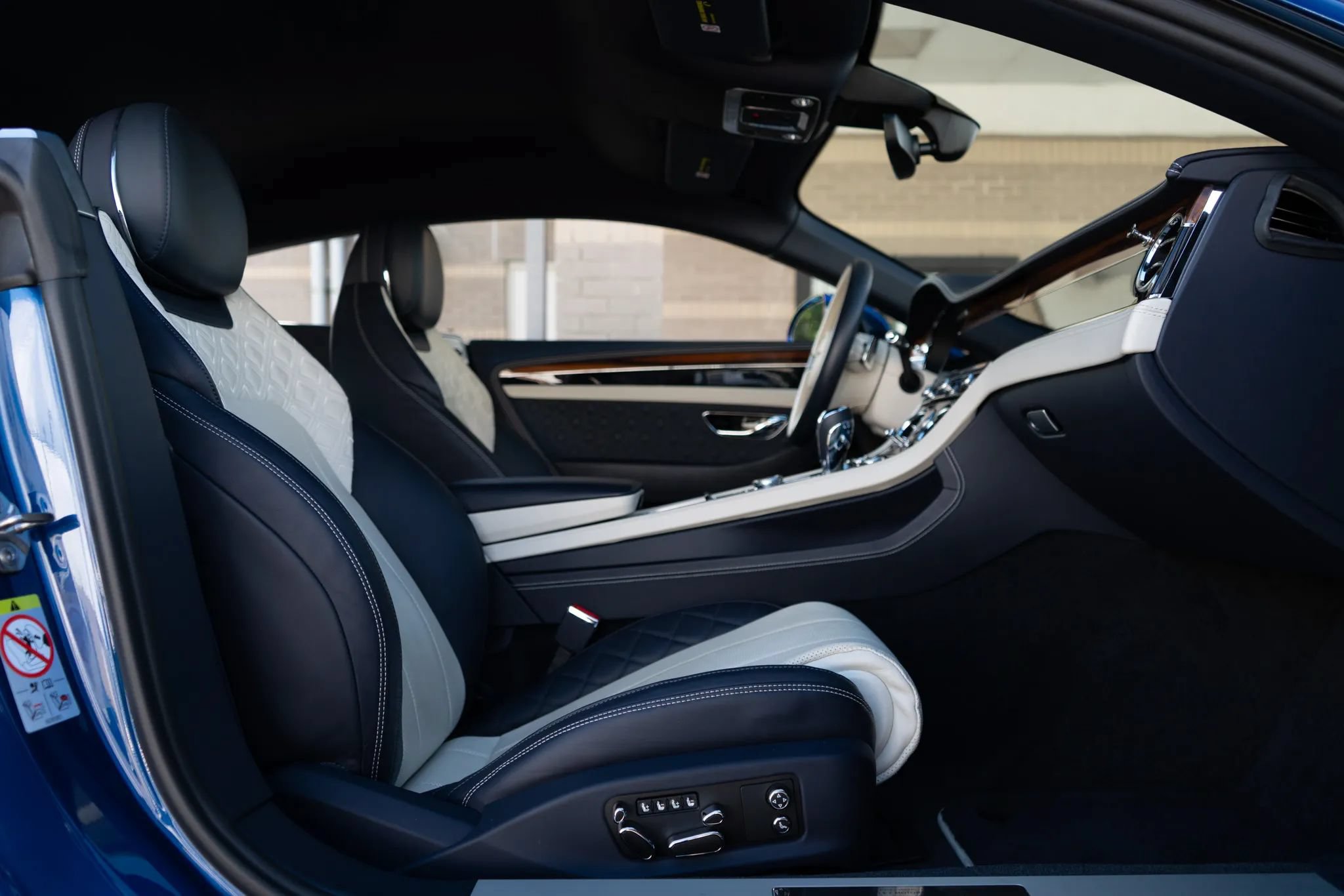 Used 2020 Bentley Continental GT AWD/4WD image 21