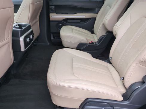 Used 2022 Ford Expedition Max Limited AWD/4WD image 20