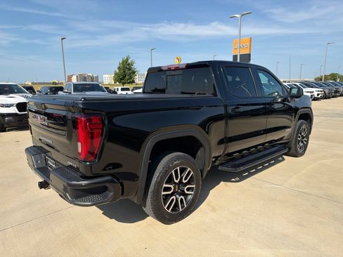 Used 2020 GMC Sierra 1500 AT4 w/ AT4 Premium Package AWD/4WD image 5