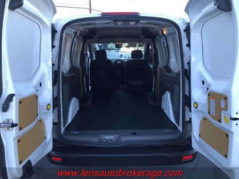 Used 2021 Ford Transit Connect XL image 23
