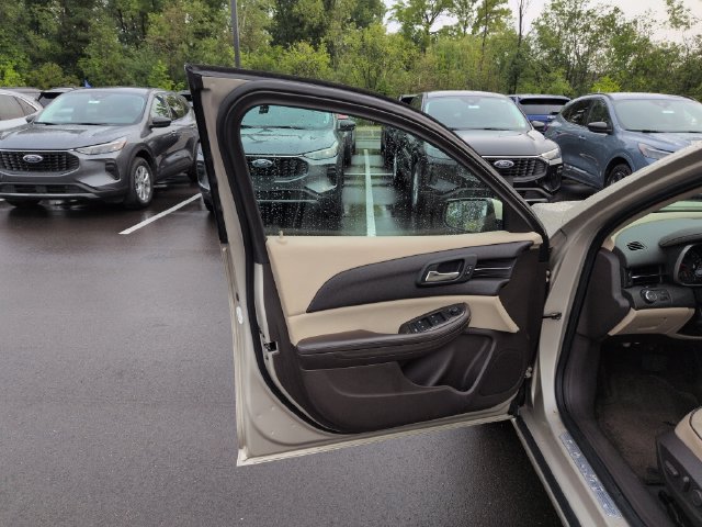 Used 2014 Chevrolet Malibu LTZ FWD image 24