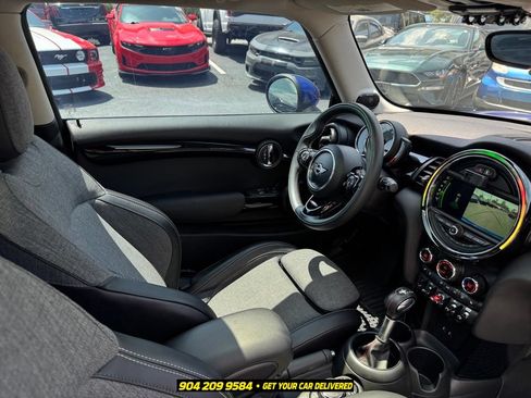 Used 2019 MINI Cooper S w/ Premium Package FWD image 31