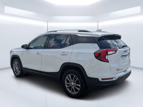 Used 2024 GMC Terrain SLT FWD image 5