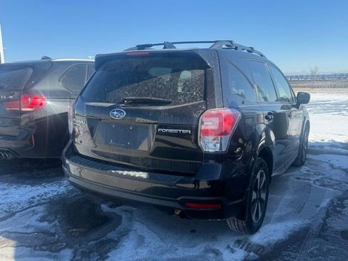 Used 2018 Subaru Forester 2.5i Premium image 2