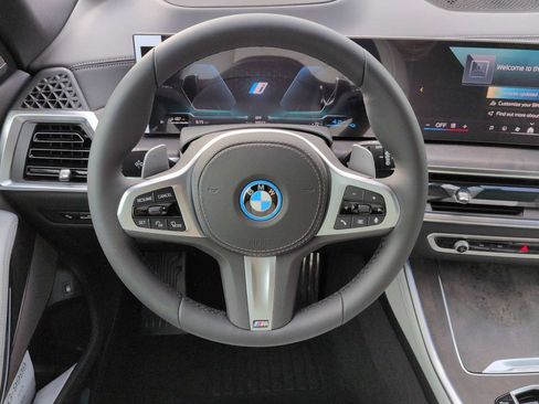 Used 2026 BMW X5 xDrive50e w/ M Sport Package AWD/4WD image 25