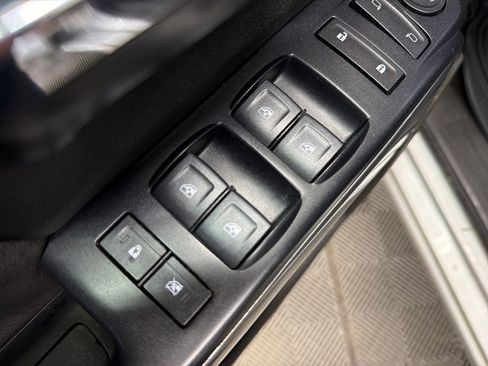 Used 2018 Chevrolet Silverado 1500 LT RWD image 15