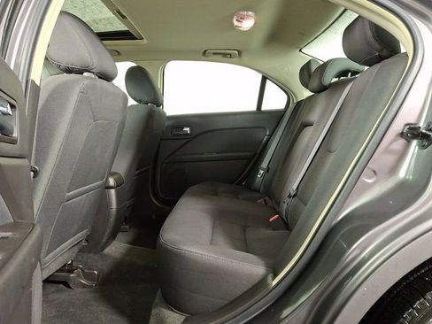Used 2012 Ford Fusion SE image 12
