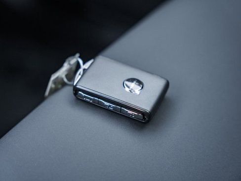 New 2026 Volvo XC60 B5 Plus w/ Protection Package Premier image 43