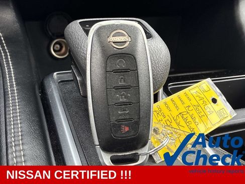 Certified 2023 Nissan Pathfinder Platinum AWD/4WD image 41