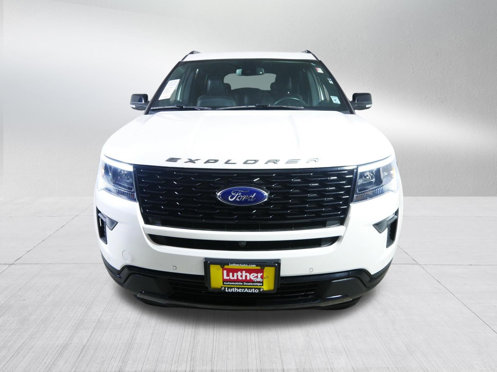 Used 2019 Ford Explorer Sport w/ Equipment Group 401A AWD/4WD image 2