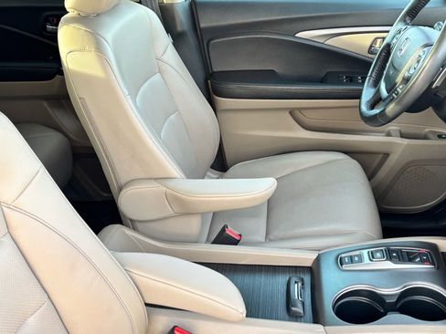 Used 2023 Honda Ridgeline RTL-E image 12